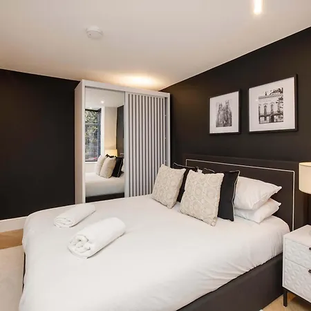 Vakantiehuis Abbotsford House Sleeps 8 York