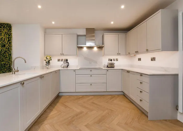 Abbotsford House Sleeps 8 Vakantiehuis *