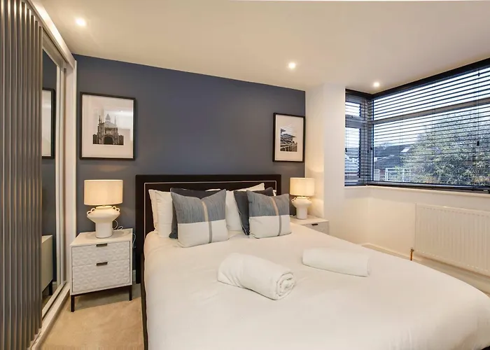 Abbotsford House Sleeps 8 Vakantiehuis