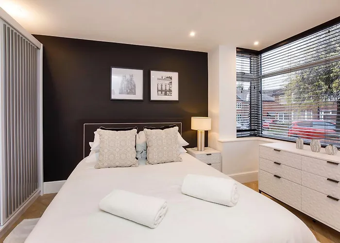 Abbotsford House Sleeps 8 Vakantiehuis York