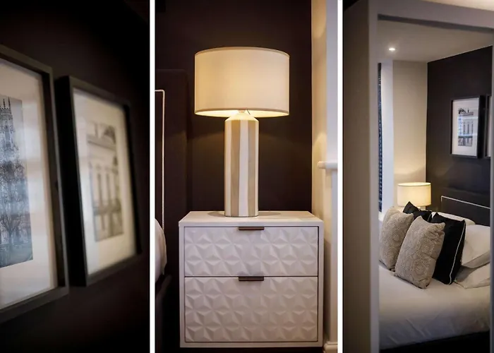 Abbotsford House Sleeps 8 * York