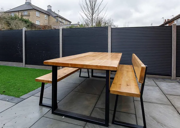 Vakantiehuis Abbotsford House Sleeps 8 *