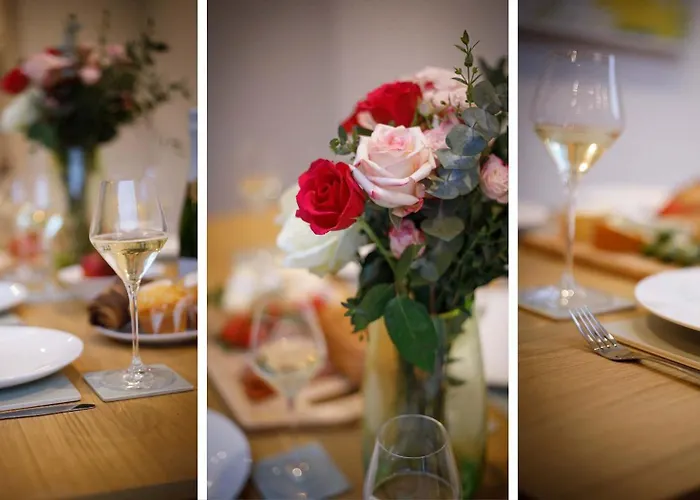 Abbotsford House Sleeps 8 York