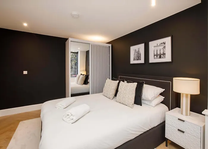 Dom wakacyjny Abbotsford House Sleeps 8 York